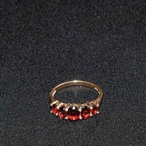 Vintage 14K Solid Yellow Gold and 5 Garnet Ring,  Size 7 3/4